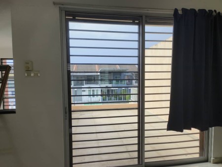 Terrace House For Rent at Bandar Botanic