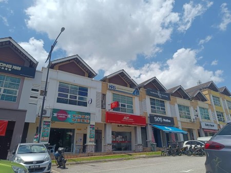 Shop Office For Rent at Bistari De Kota