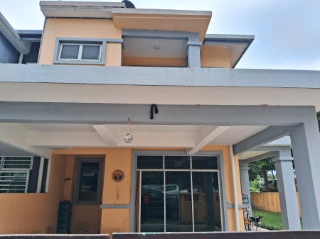 Terrace House For Sale at Section 4