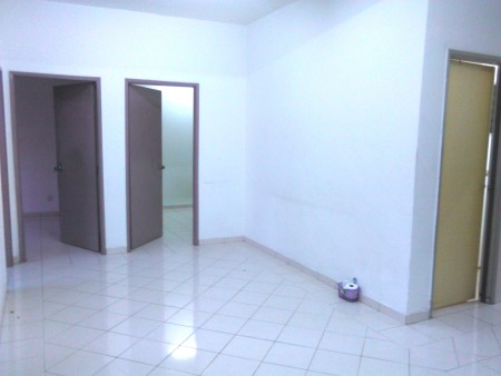 Apartment For Rent at Pangsapuri Seri Jati
