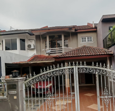 Terrace House For Rent at Saujana Puchong