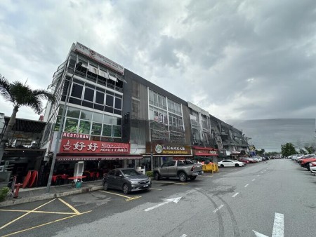 Shop Office For Rent at Dataran C180