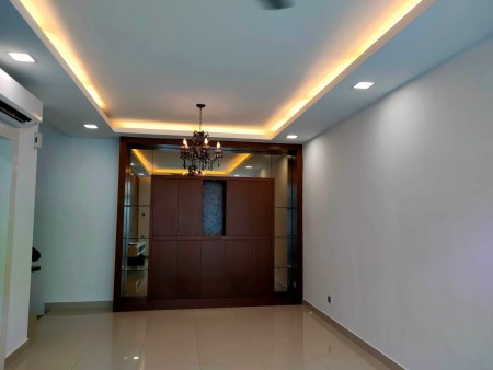 Townhouse For Sale at Lagenda Mas Villa