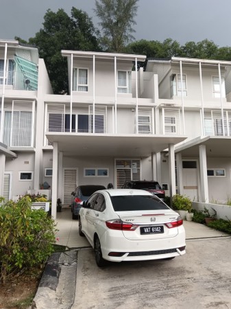 Terrace House For Sale at Senja Private Lakeside Estate
