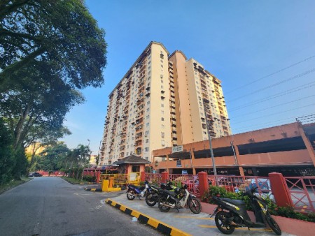 Apartment For Sale at Taman Sri Gombak