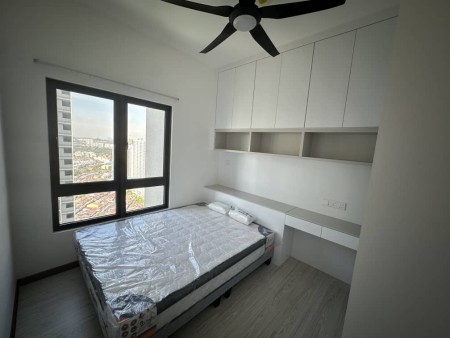 Serviced Residence Room for Rent at Bandar Baru Sri Petaling