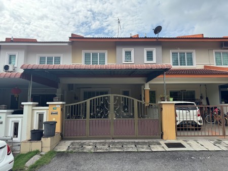 Terrace House For Sale at Bandar Seri Botani