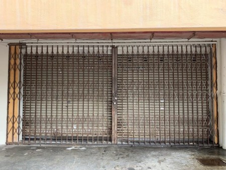 Shop For Rent at Taman Pinggiran Putra