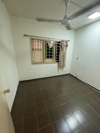 Apartment For Rent at Kenanga Apartment