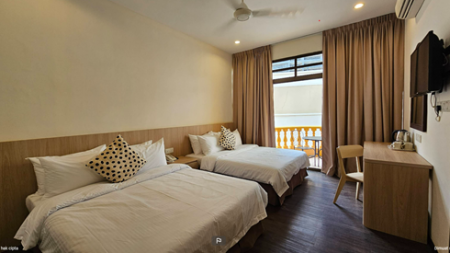 Hotel For Sale at Georgetown