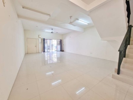 Terrace House For Sale at Bandar Nusa Rhu