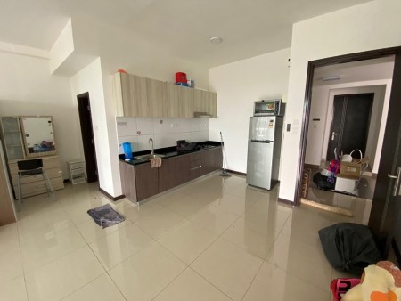 Condo For Rent at Molek Regency