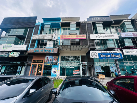 Shop Office For Sale at Pusat Perdagangan Danga Utama