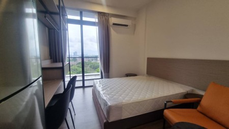 Condo For Rent at Seventeen Residences