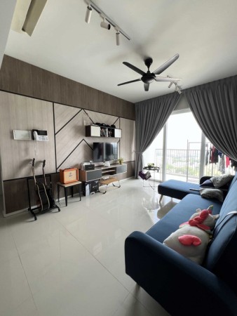 Condo Room for Rent at Greenwich South Condominium