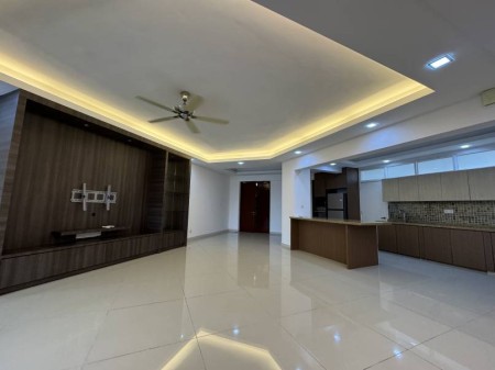 Condo For Sale at 9 Bukit Utama