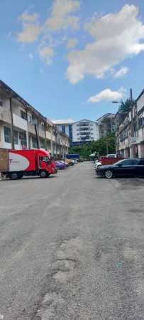 Shop Apartment For Rent at Taman Sentosa