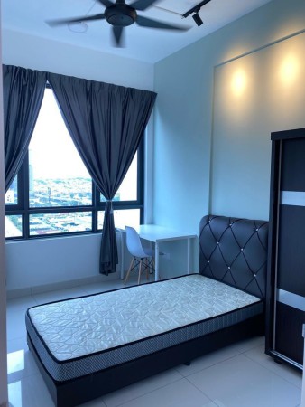 Condo For Rent at Greenfield Residence