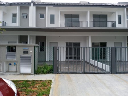 Terrace House For Rent at Ulu Yam