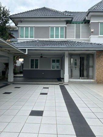 Bungalow House For Sale at Bandar Mahkota Cheras