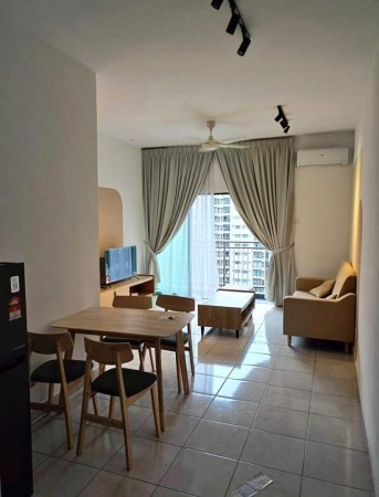 Condo Room for Rent at Pelangi Utama