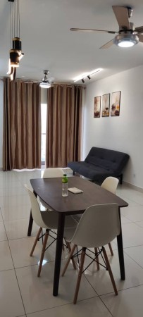 Condo For Rent at Paraiso Residence