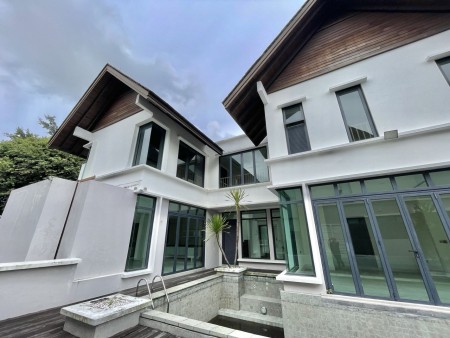 Bungalow House For Sale at Primo