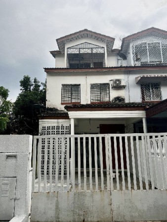 Terrace House For Sale at Taman Segambut Indah