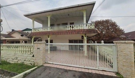 Bungalow House For Sale at Taman Serdang