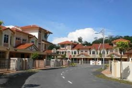 Terrace House For Sale at Tiara Putra