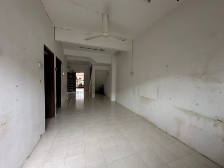 Terrace House For Sale at Taman Kempas