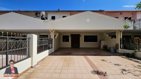 Terrace House For Sale at Taman Kingfisher