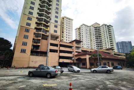 Apartment For Sale at Zamrud Apartment