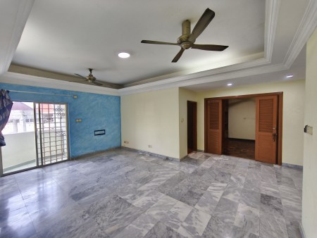 Condo For Sale at Ridzuan Condominium
