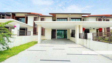 Terrace House For Rent at Temasya Sinar