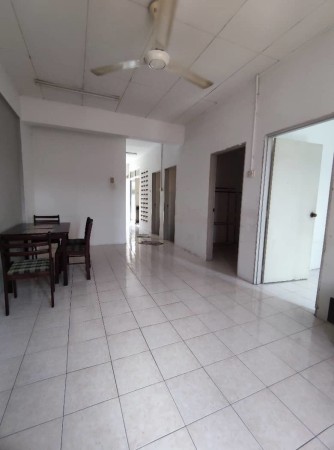 Apartment For Sale at Kantan Court
