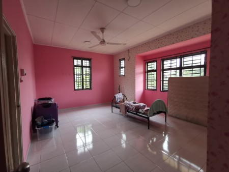 Terrace House For Rent at Bukit Indah 2