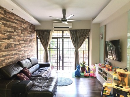 Apartment For Rent at Crescent Bay Suites