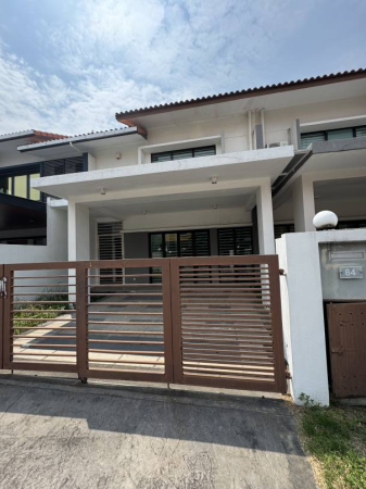 Terrace House For Sale at Pentas