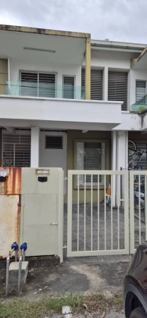 Townhouse For Rent at Pearl Villa