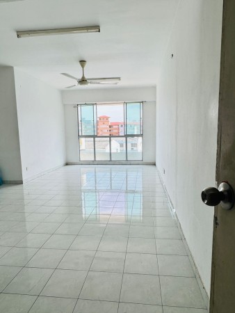 Apartment For Sale at Taman Kang Har Tong Apartment