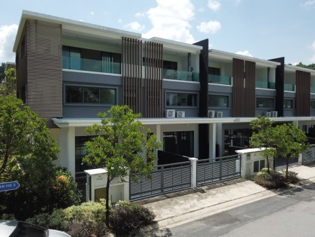 Terrace House For Sale at Bandar Baru Selayang