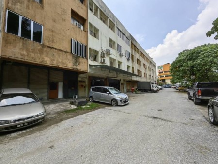 Shop For Sale at Taman Suria Jaya