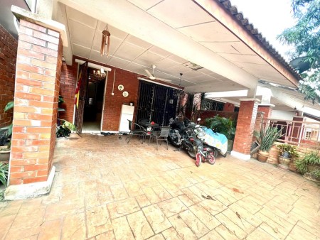 Terrace House For Sale at Alam Budiman