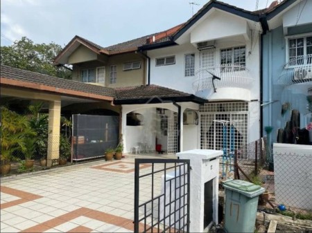Terrace House For Sale at Section 5