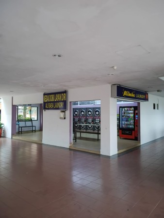 Shop For Sale at Vista Millennium