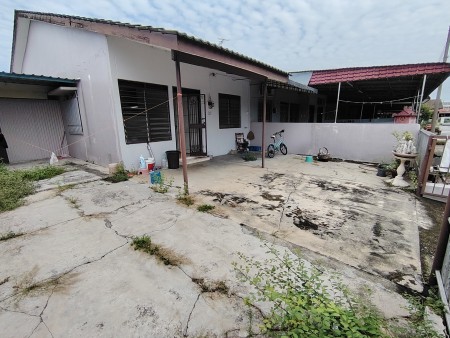 Terrace House For Sale at Taman Kledang Sentosa