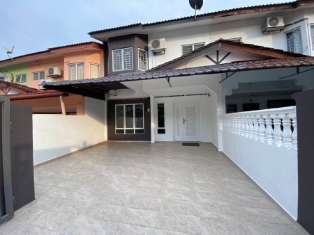 Terrace House For Sale at Taman Maju Satu