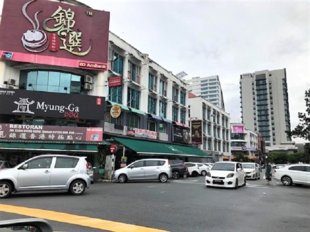 Shop Office For Sale at Bandar Puteri Puchong