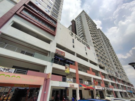 Apartment For Sale at Palm Garden Apartment